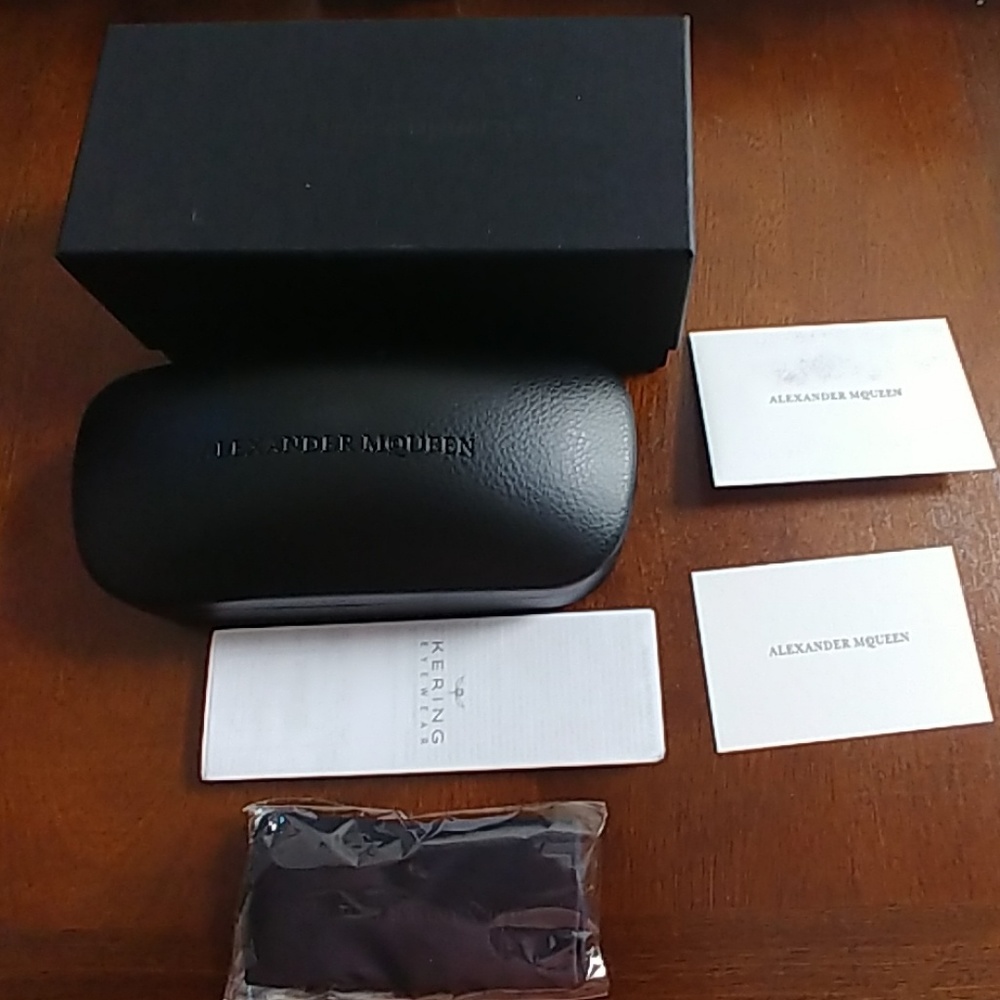 New alexander mcqueen sunglass case